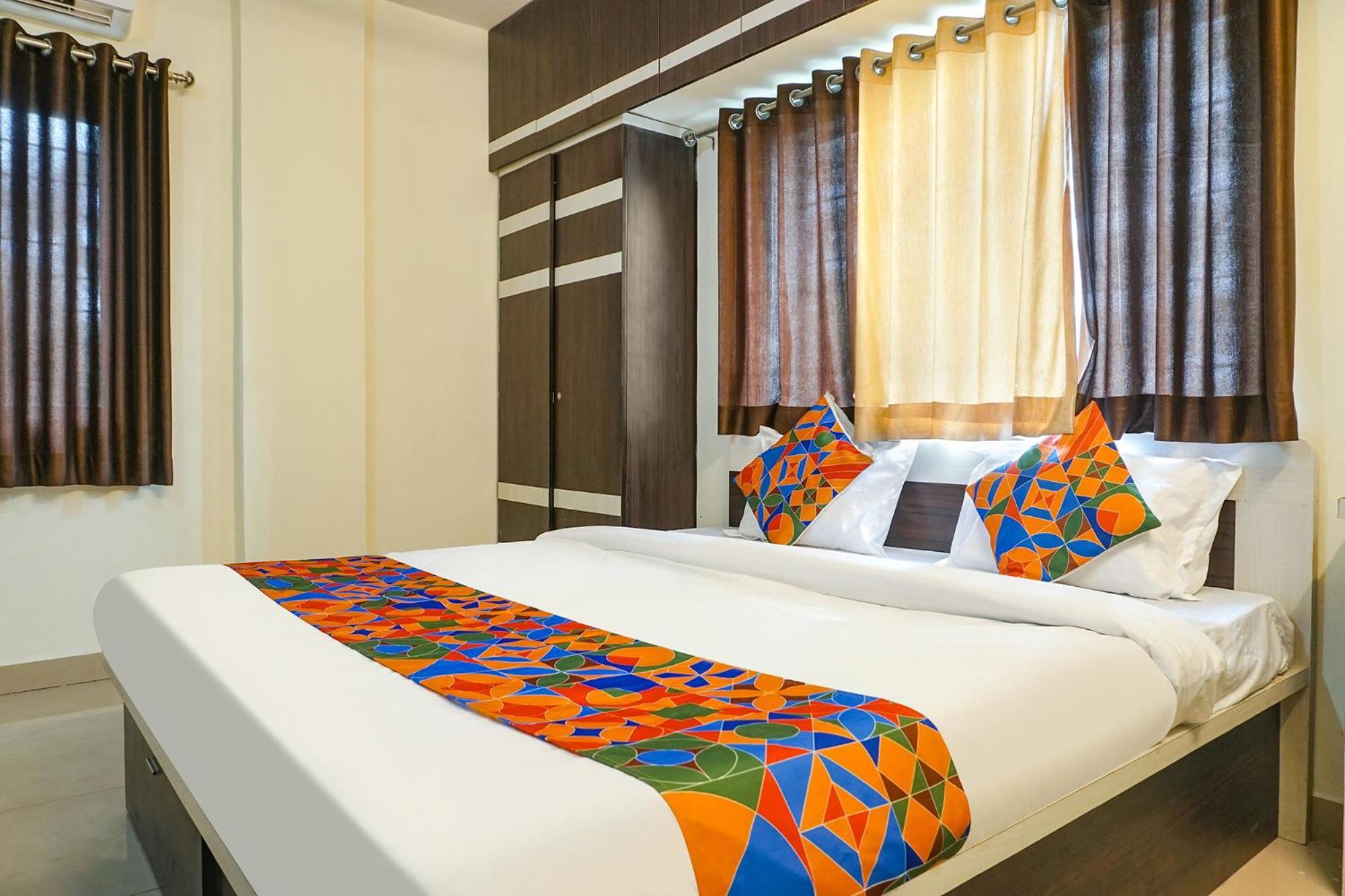 Fabhotel The Guest House 浦那 外观 照片