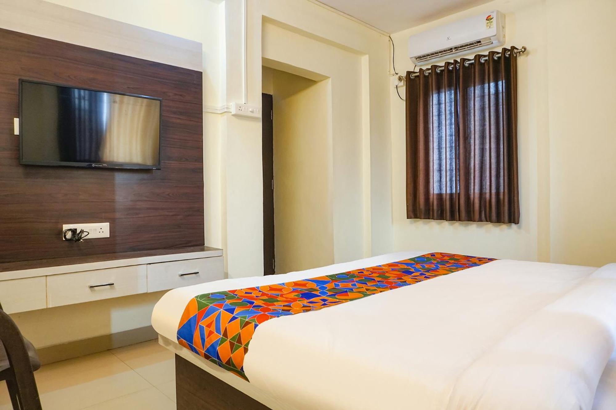 Fabhotel The Guest House 浦那 外观 照片