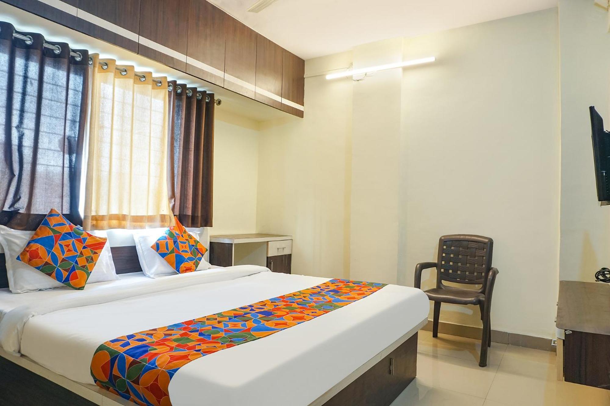 Fabhotel The Guest House 浦那 外观 照片