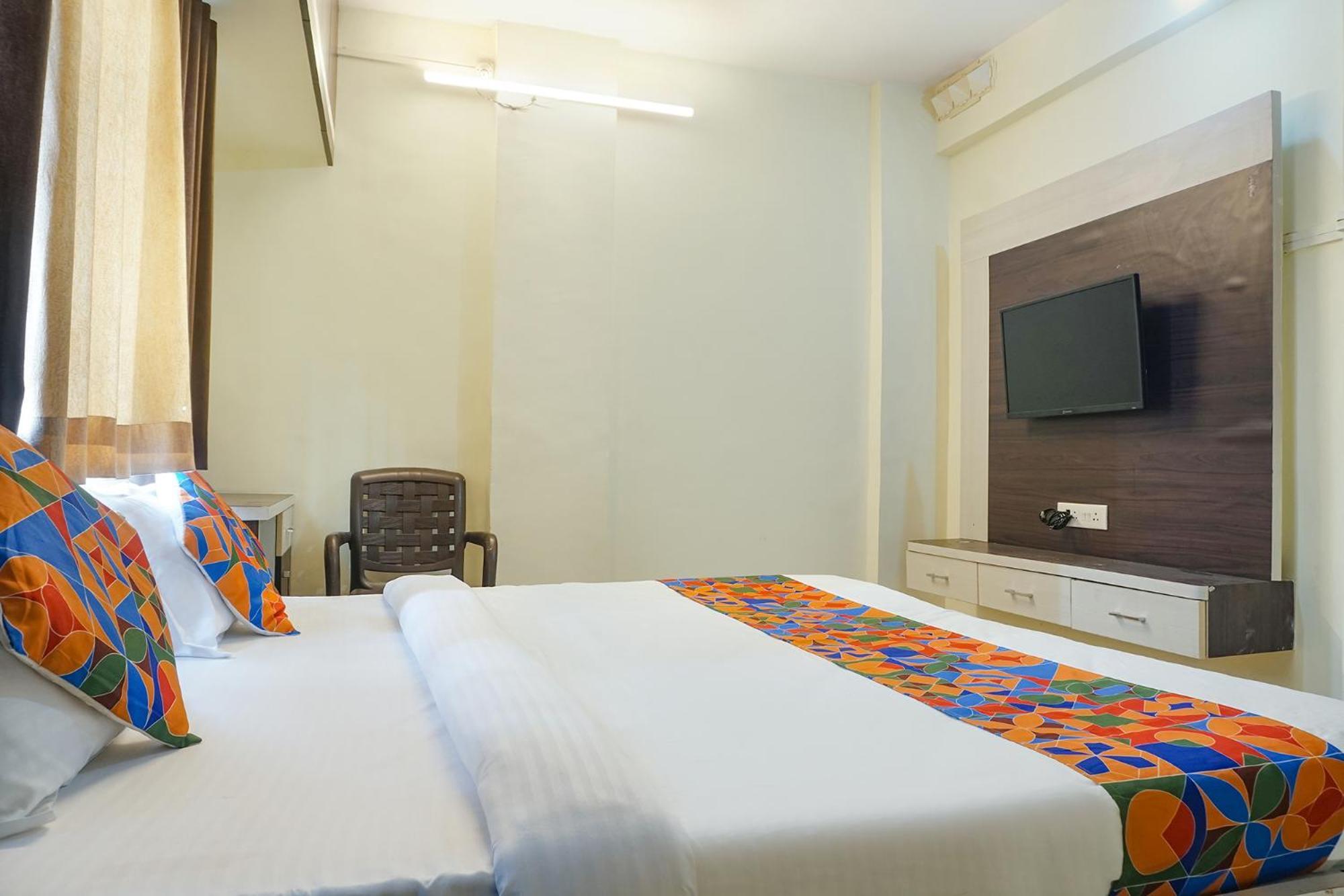Fabhotel The Guest House 浦那 外观 照片