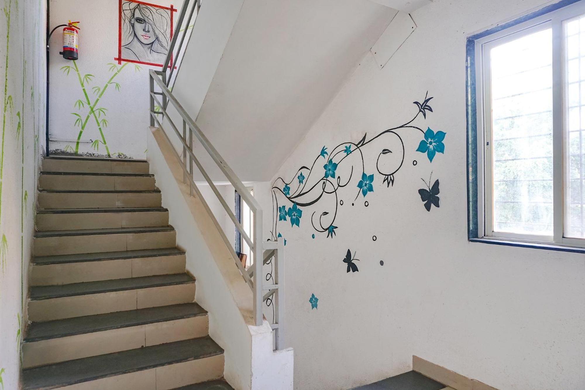 Fabhotel The Guest House 浦那 外观 照片