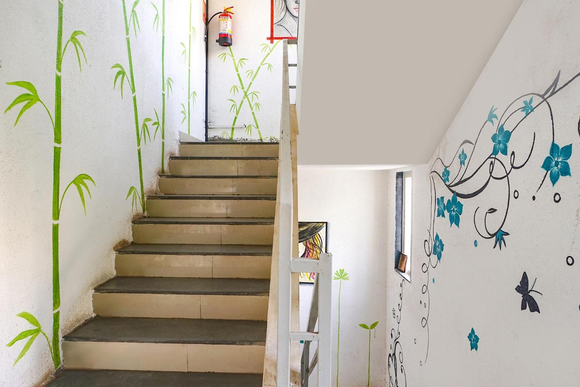 Fabhotel The Guest House 浦那 外观 照片