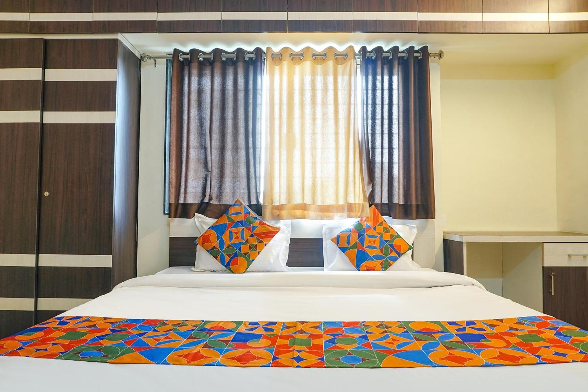 Fabhotel The Guest House 浦那 外观 照片